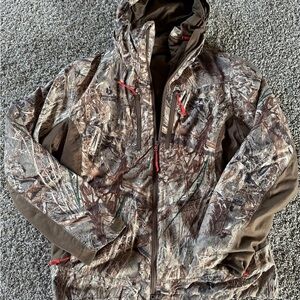Cabela's Camouflage Performance Jacket with Red Accents